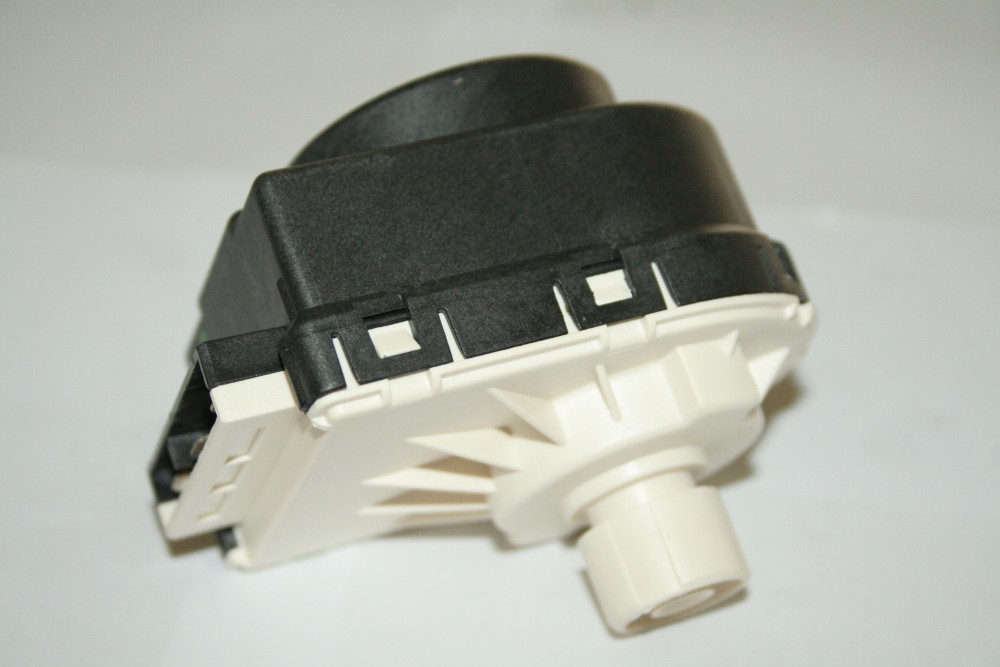 r10025304 r10025304